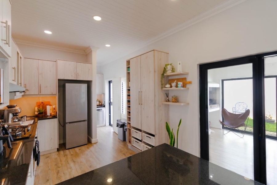 3 Bedroom Property for Sale in Westcliff Western Cape